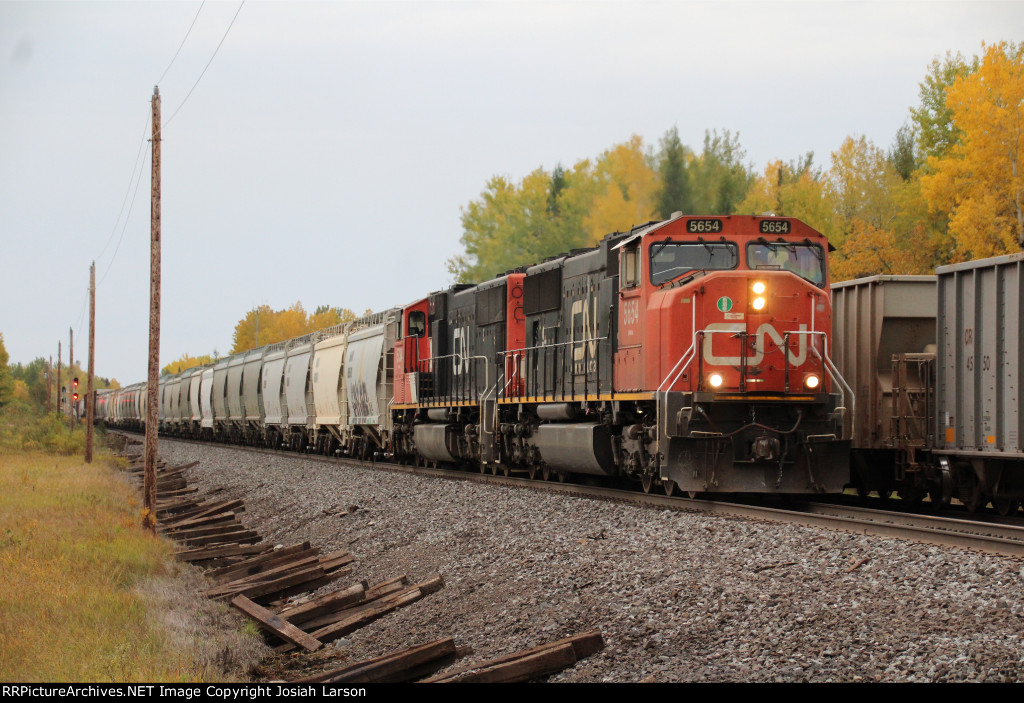 CN 5654 North